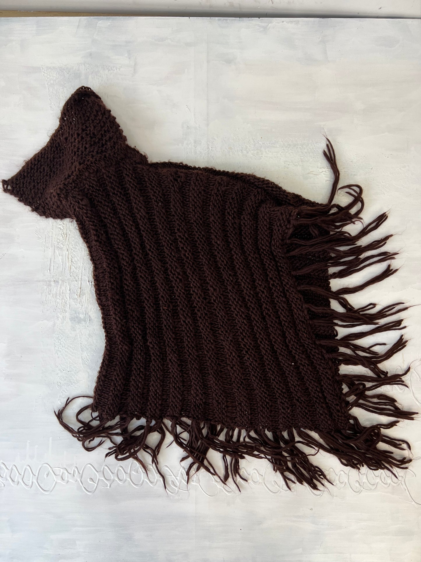 vintage edit four | one size brown knitted poncho