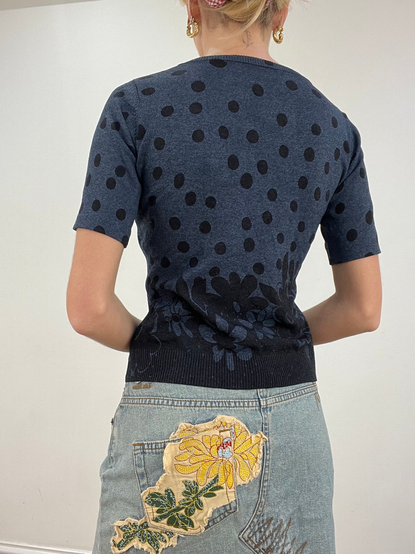 BEST PICKS | small navy polka dot and floral top