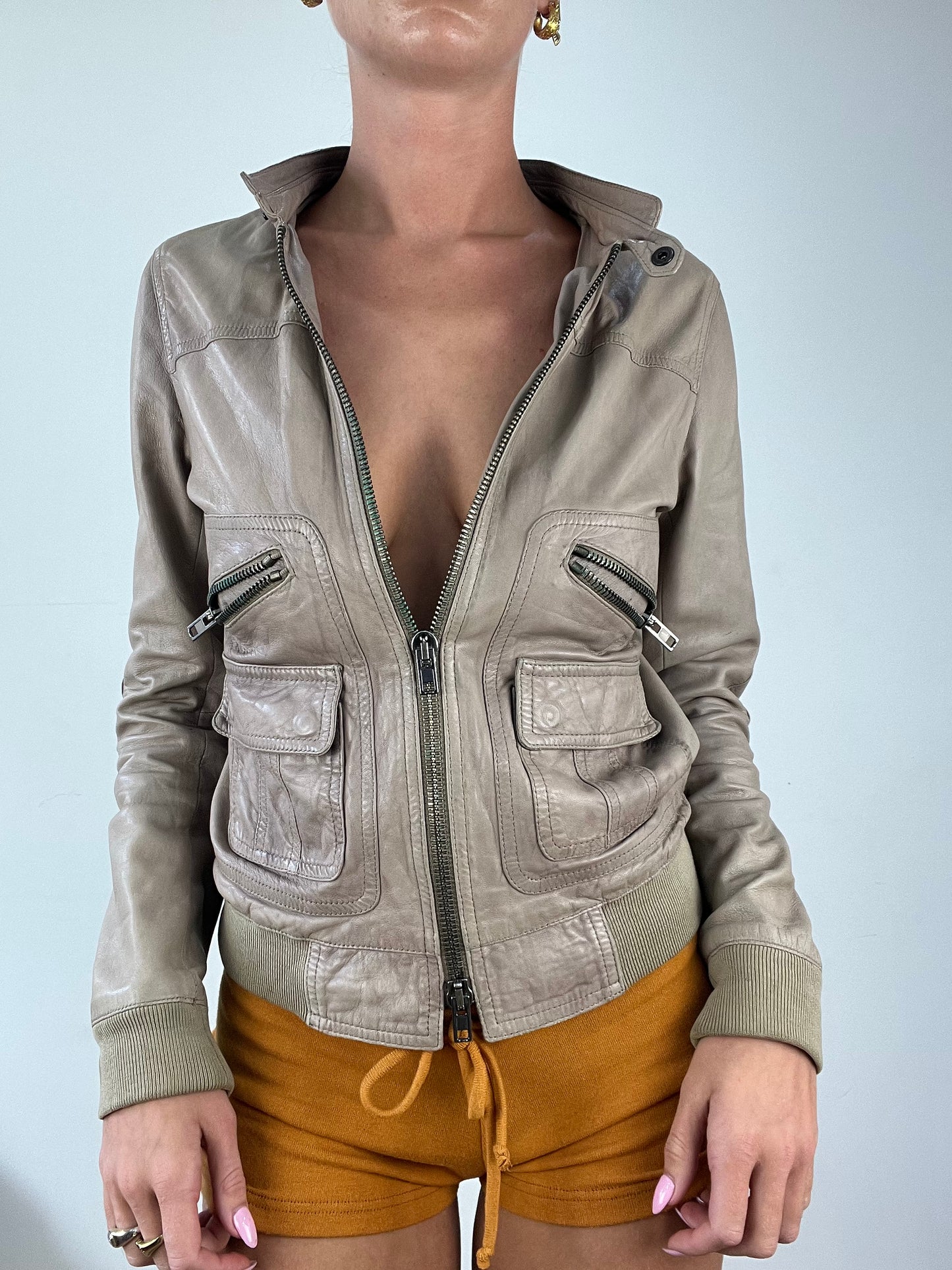 DINNER PARTY | small beige faux leather biker jacket