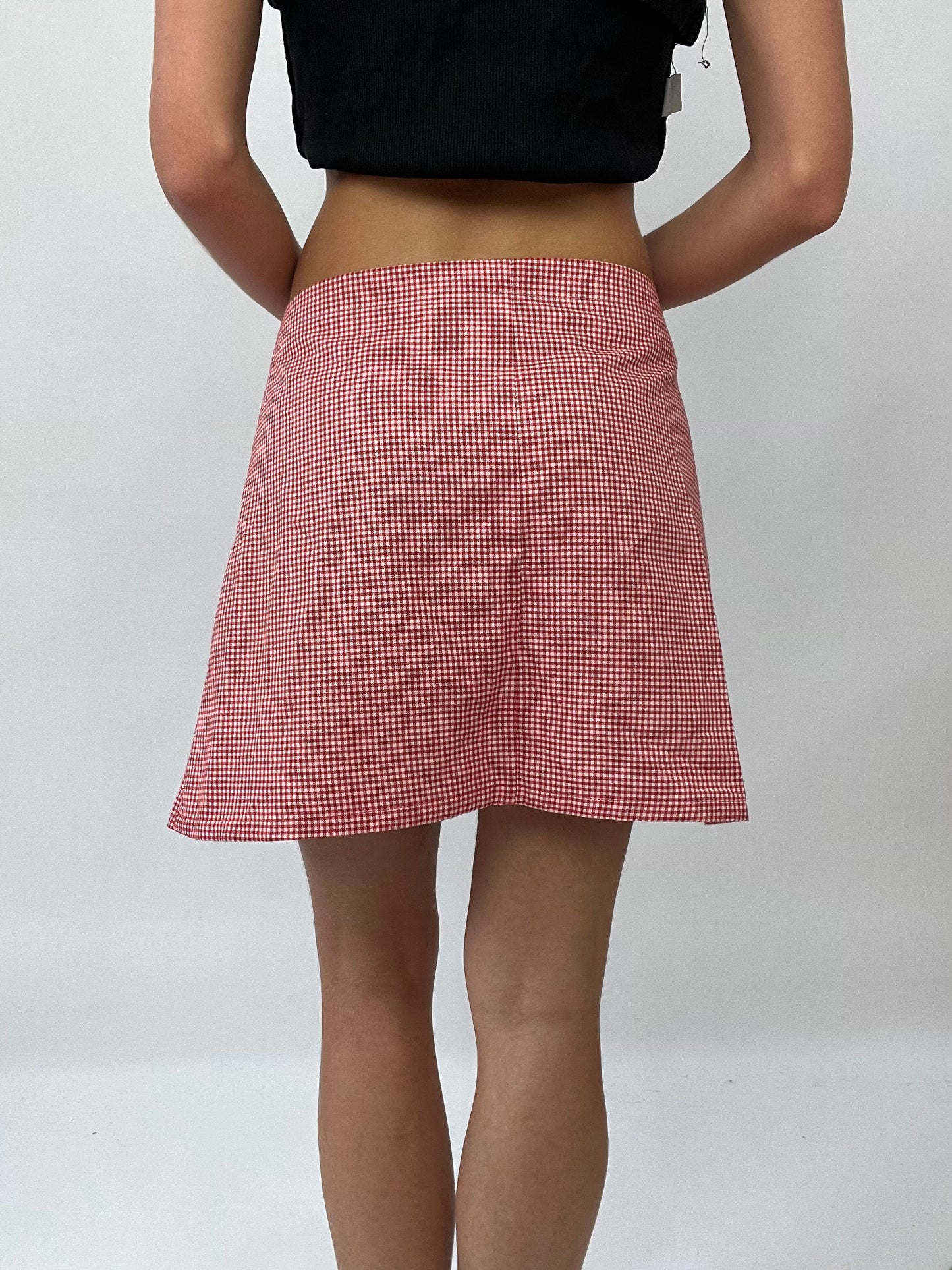 FRUITY DROP | medium red and white gingham skirt