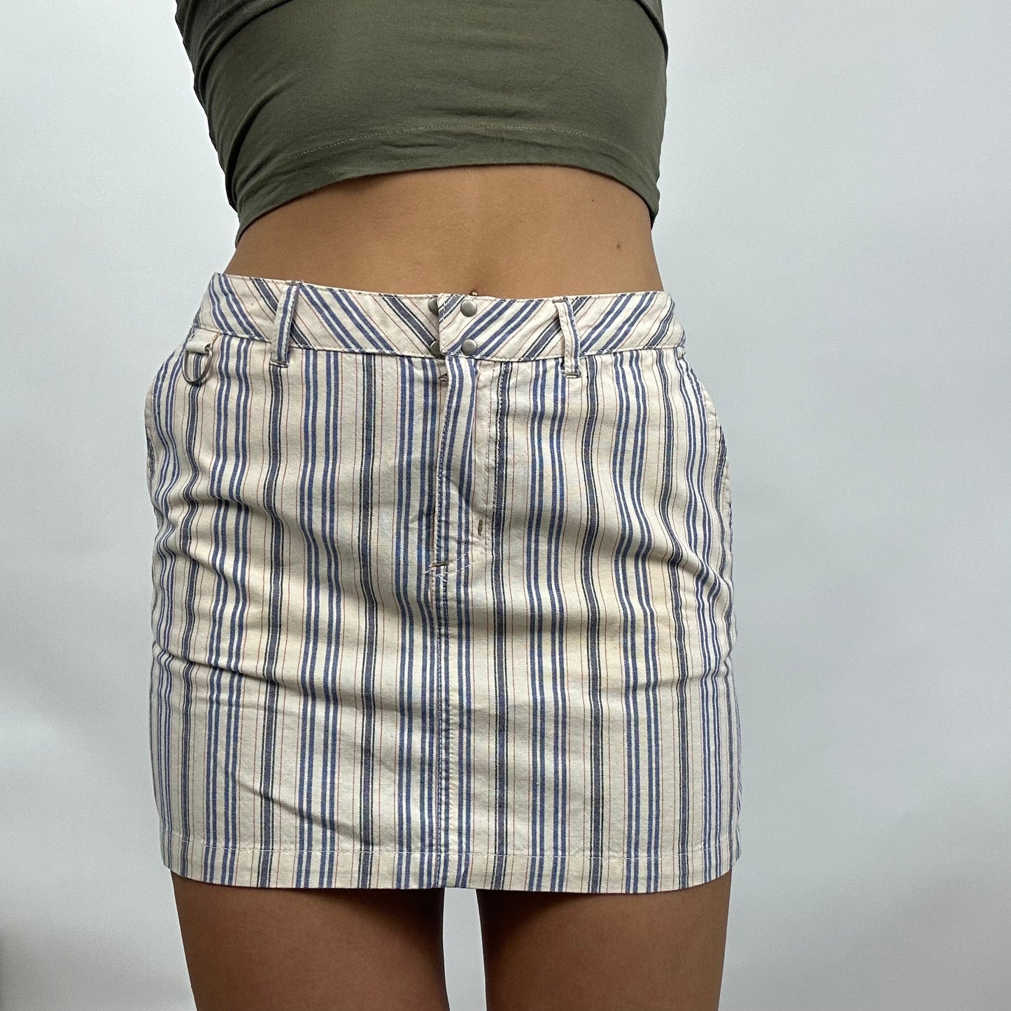 💻 SUMMER ‘IT GIRL’ DROP | small stripy mini skirt