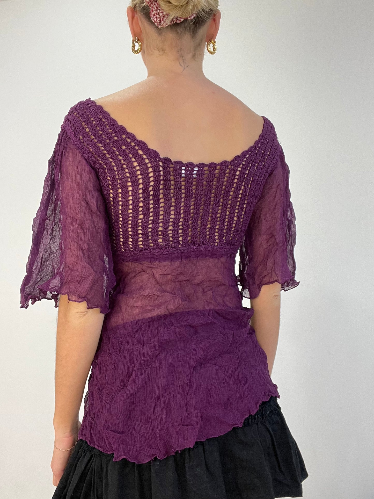 WINTER TRENDS | small purple crochet top