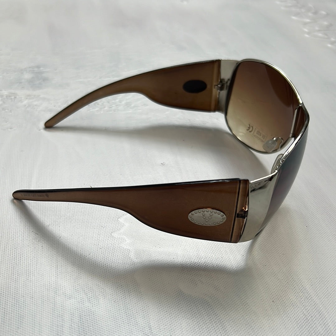 EUROS DROP | brown chunky shield style sunglasses