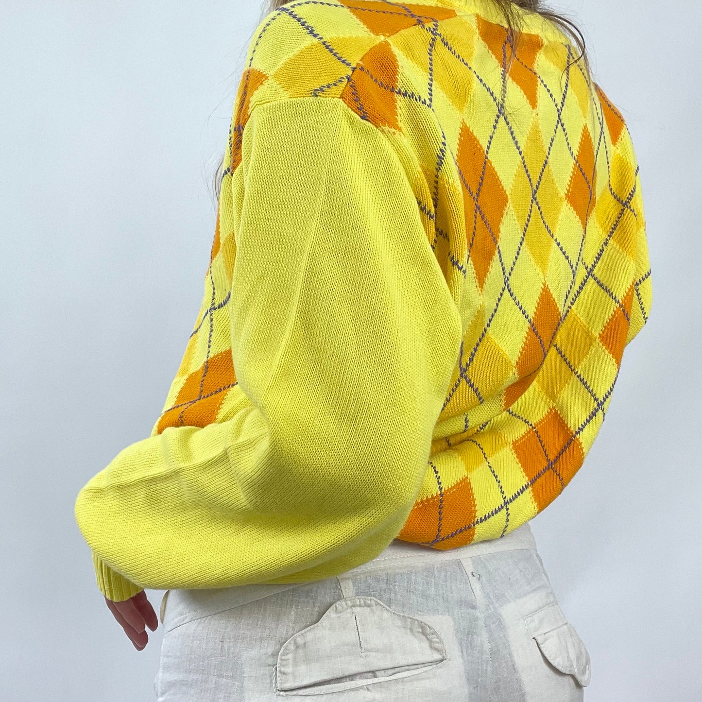 FRESHERS FITS DROP | small yellow argyle button up cardigan