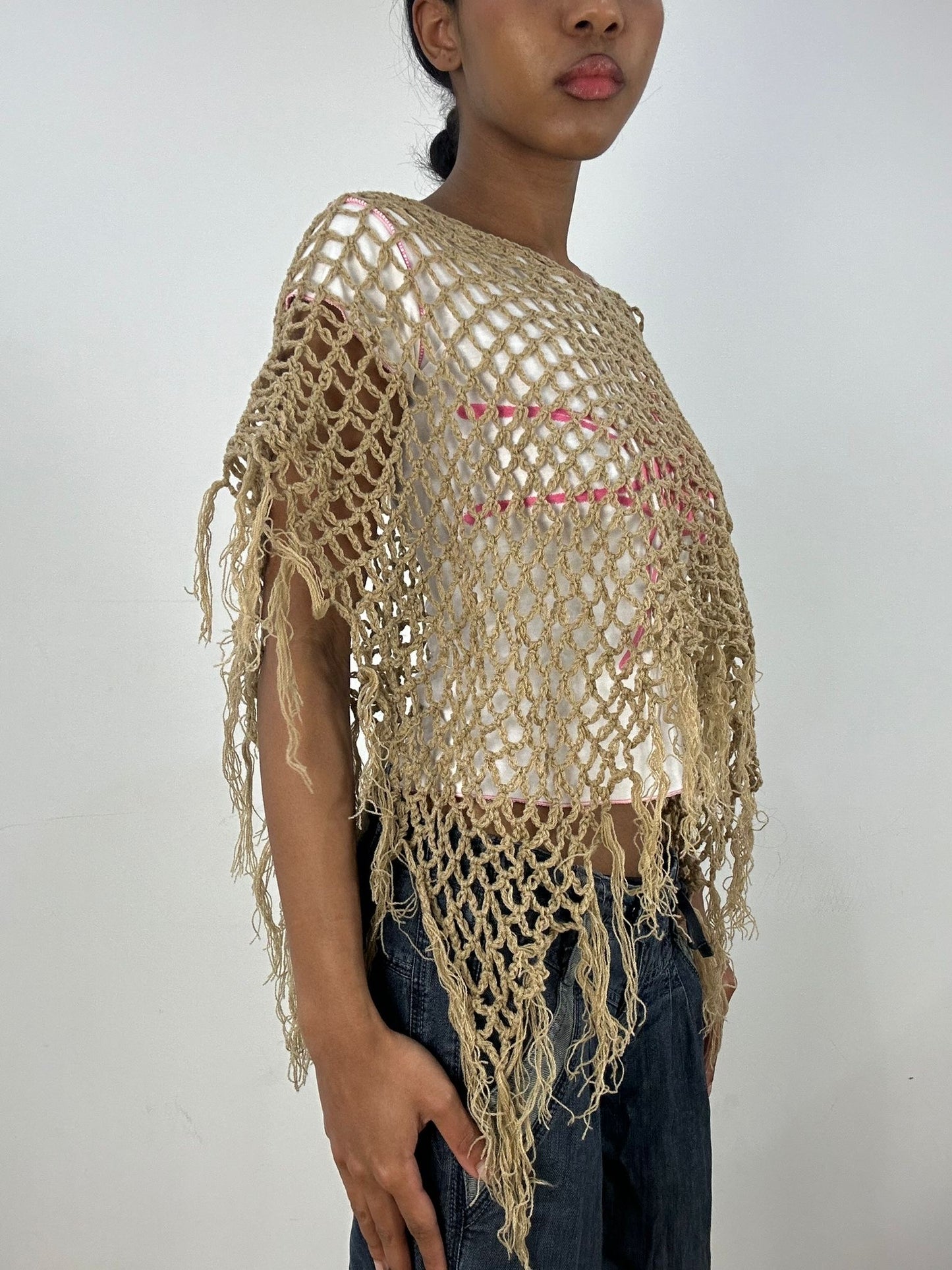 WINTER TRENDS | gold and beige crochet poncho