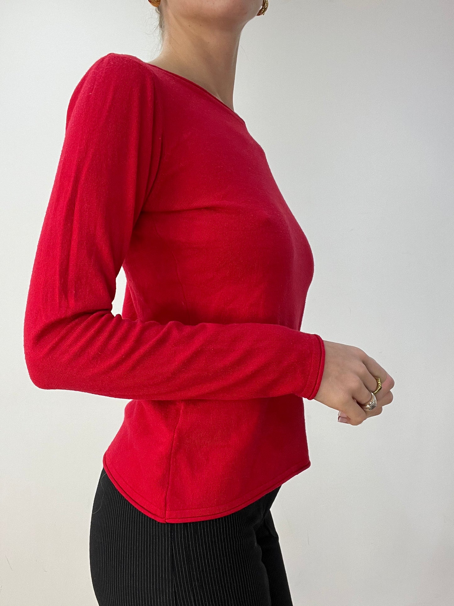 BEST PICKS | medium red long sleeve jumper