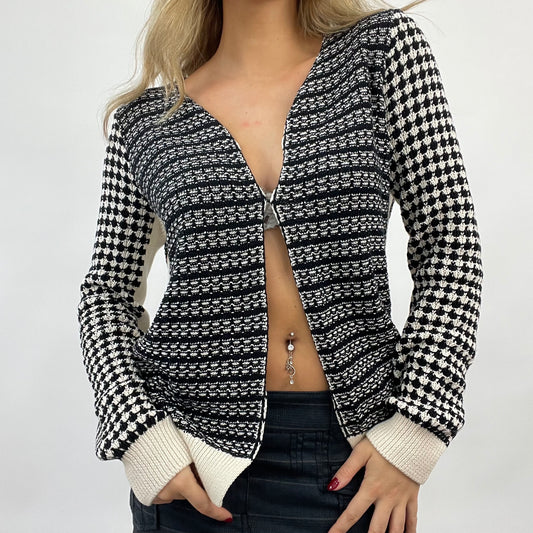 CORPCORE DROP | small black and white patterned knit cardigan