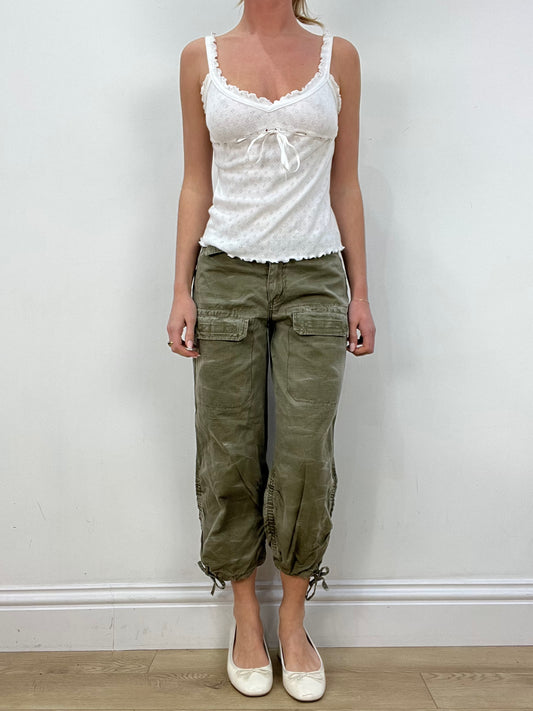 vintage edit eight | small khaki 3/4 length capri trousers