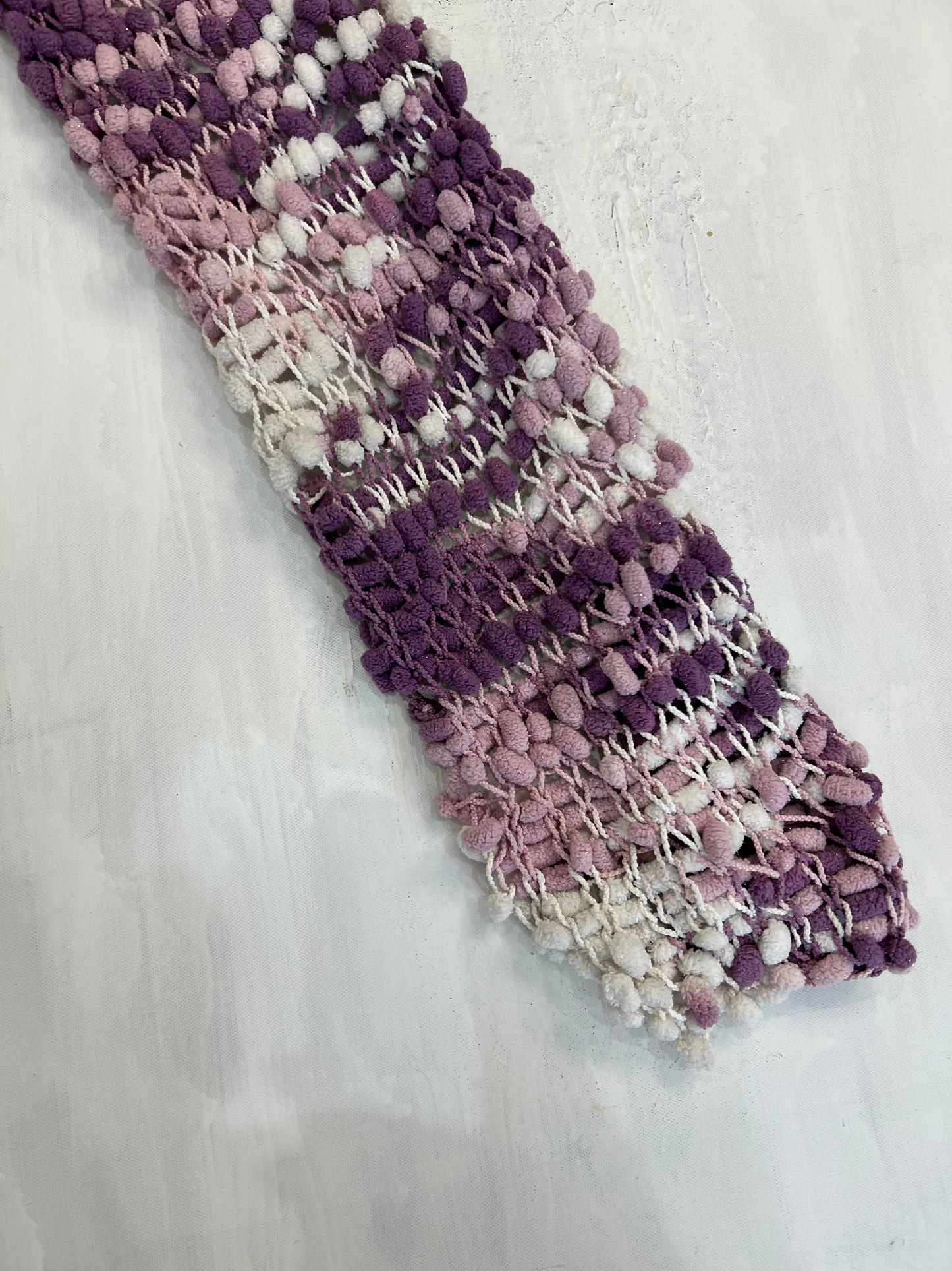 vintage drop 1 | white and purple bobble knitted scarf