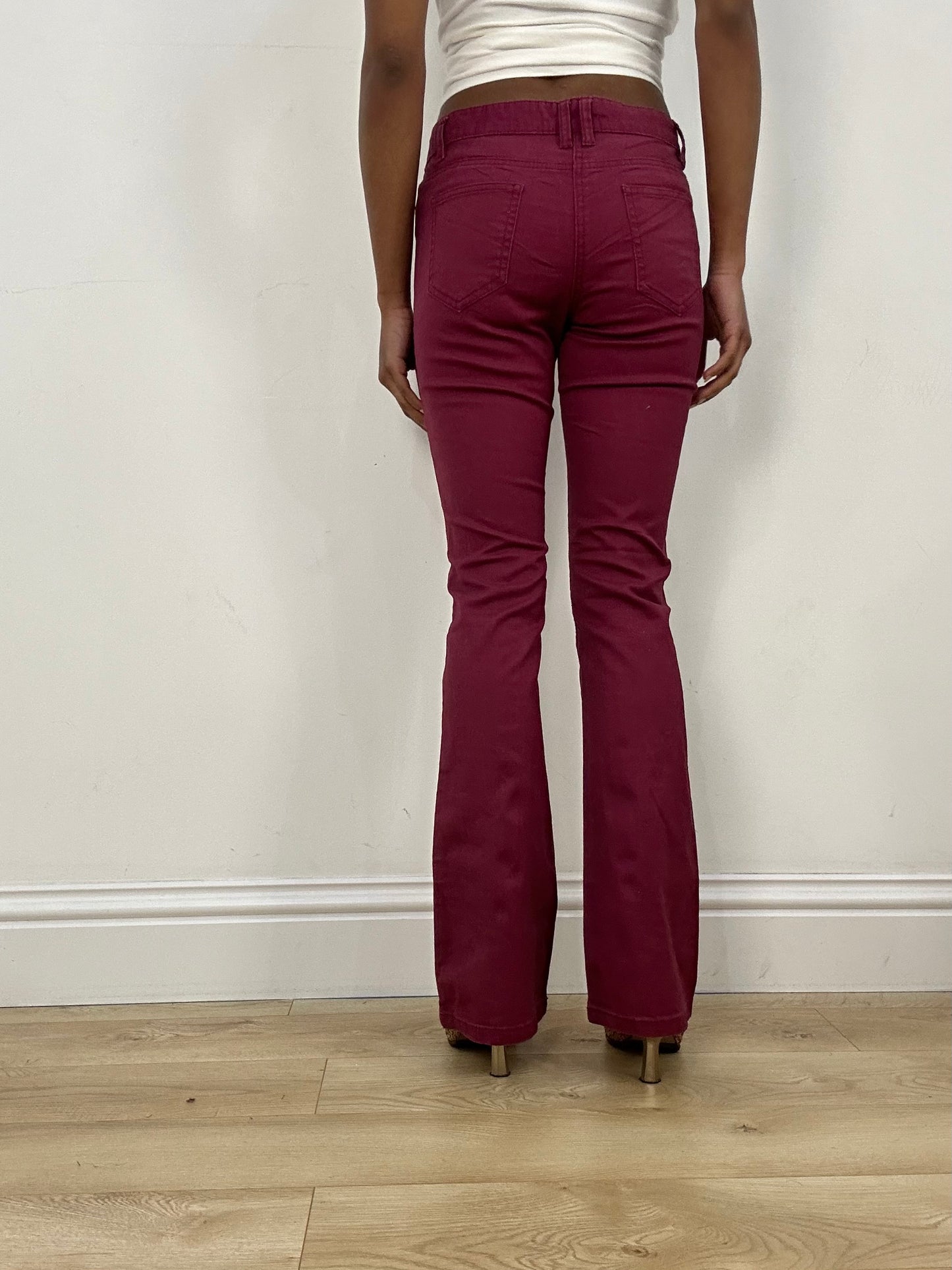 BEST PICKS | small burgundy red jeans