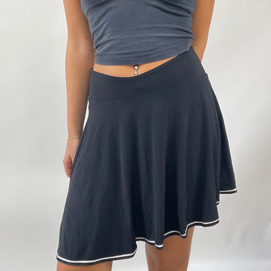 FRESHERS FITS DROP | small black skirt with white hem