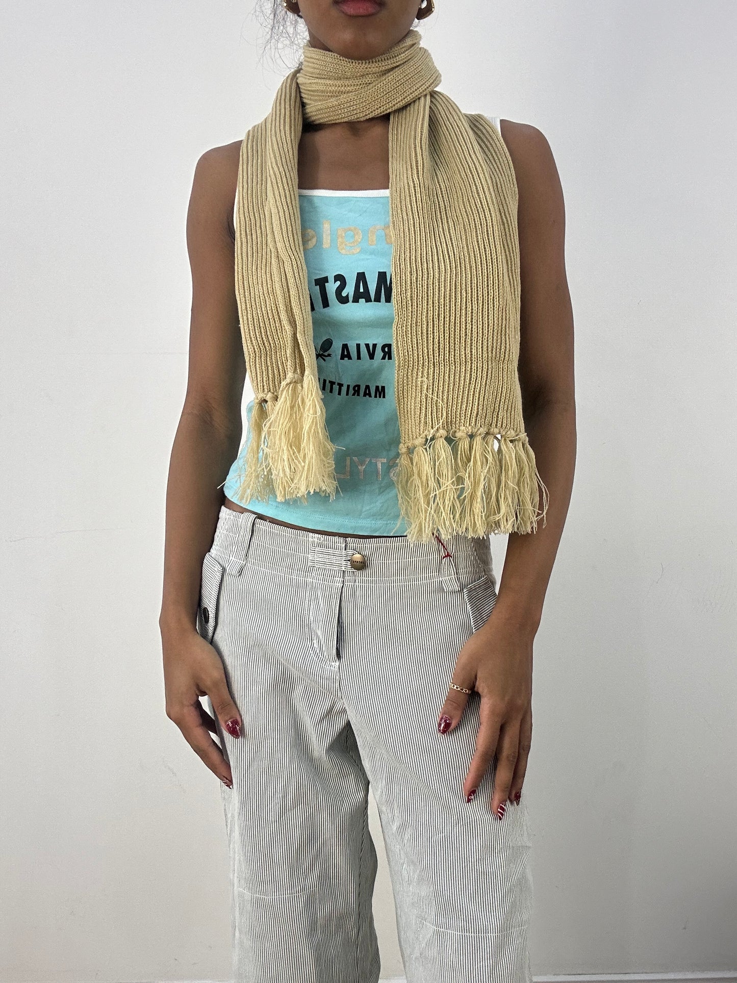 💻BEST PICKS | one one size cream tassel scarf