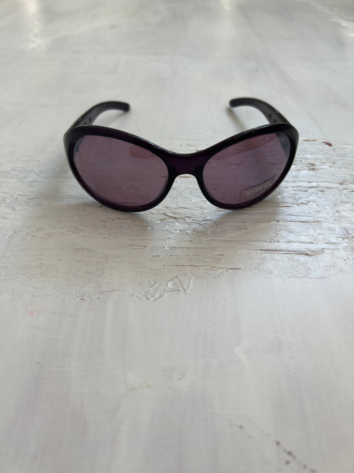 BRAT GIRL SUMMER DROP | black diesel style sunglasses with silver detail