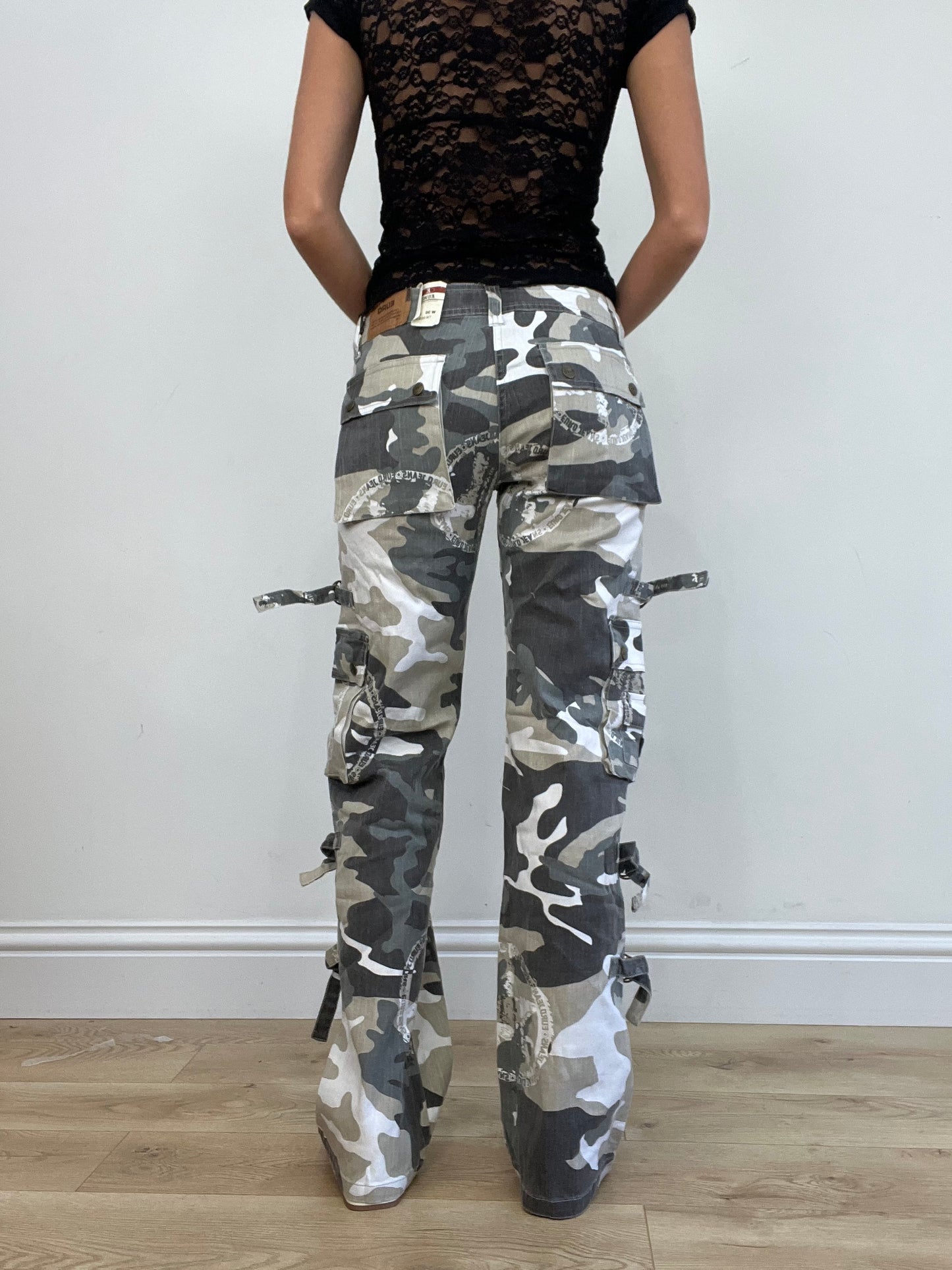 BEST PICKS | grey and khaki camo print cargos with buckles