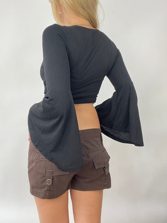 CITY BREAK DROP | small black cropped long sleeve top with tie waist