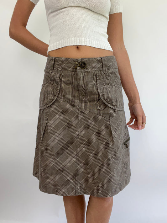 💻 MADELINE ARGY DROP | medium beige checkered midi skirt