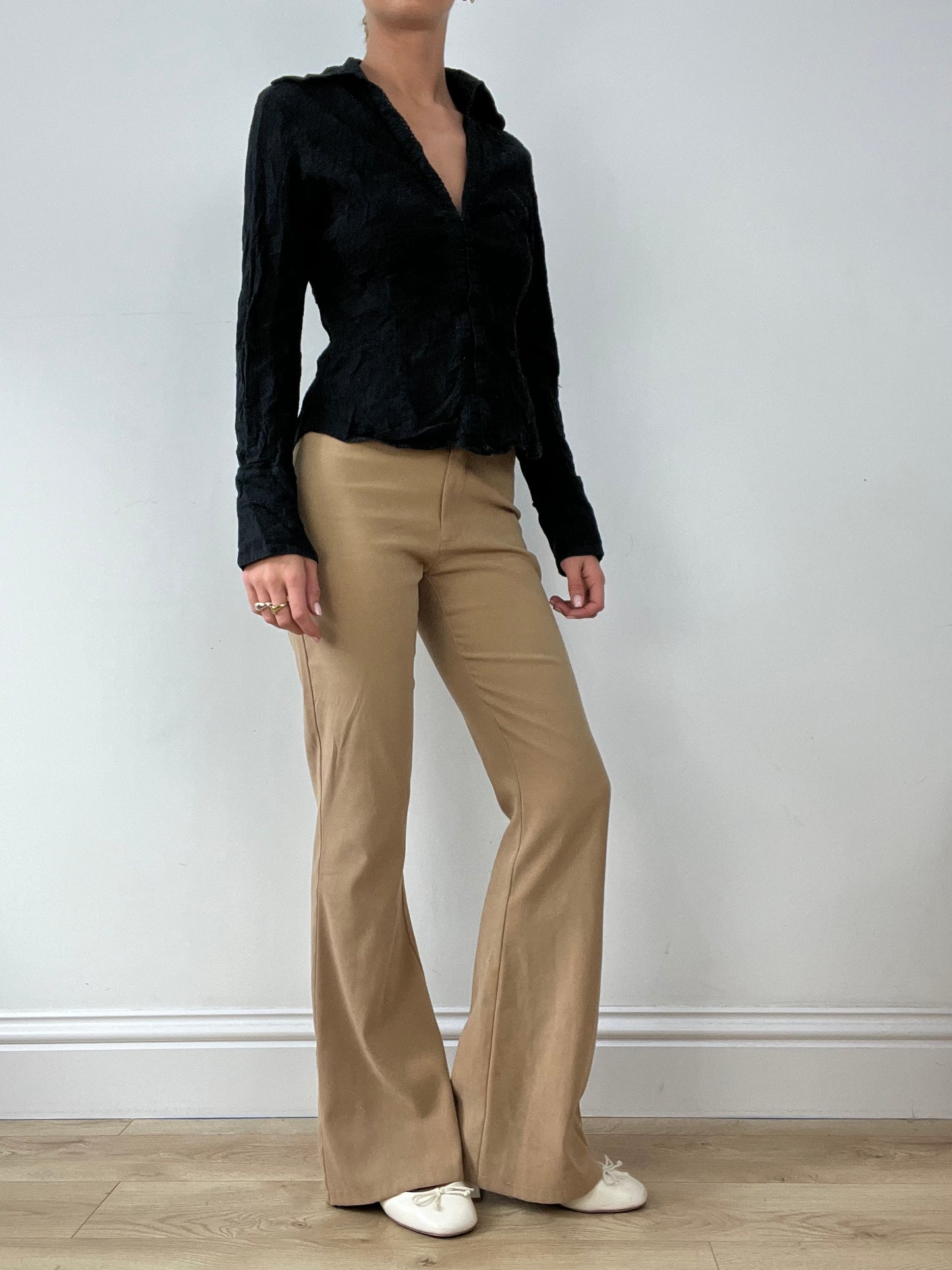 BUFFY THE VAMPIRE SLAYER | medium beige pimkie trousers