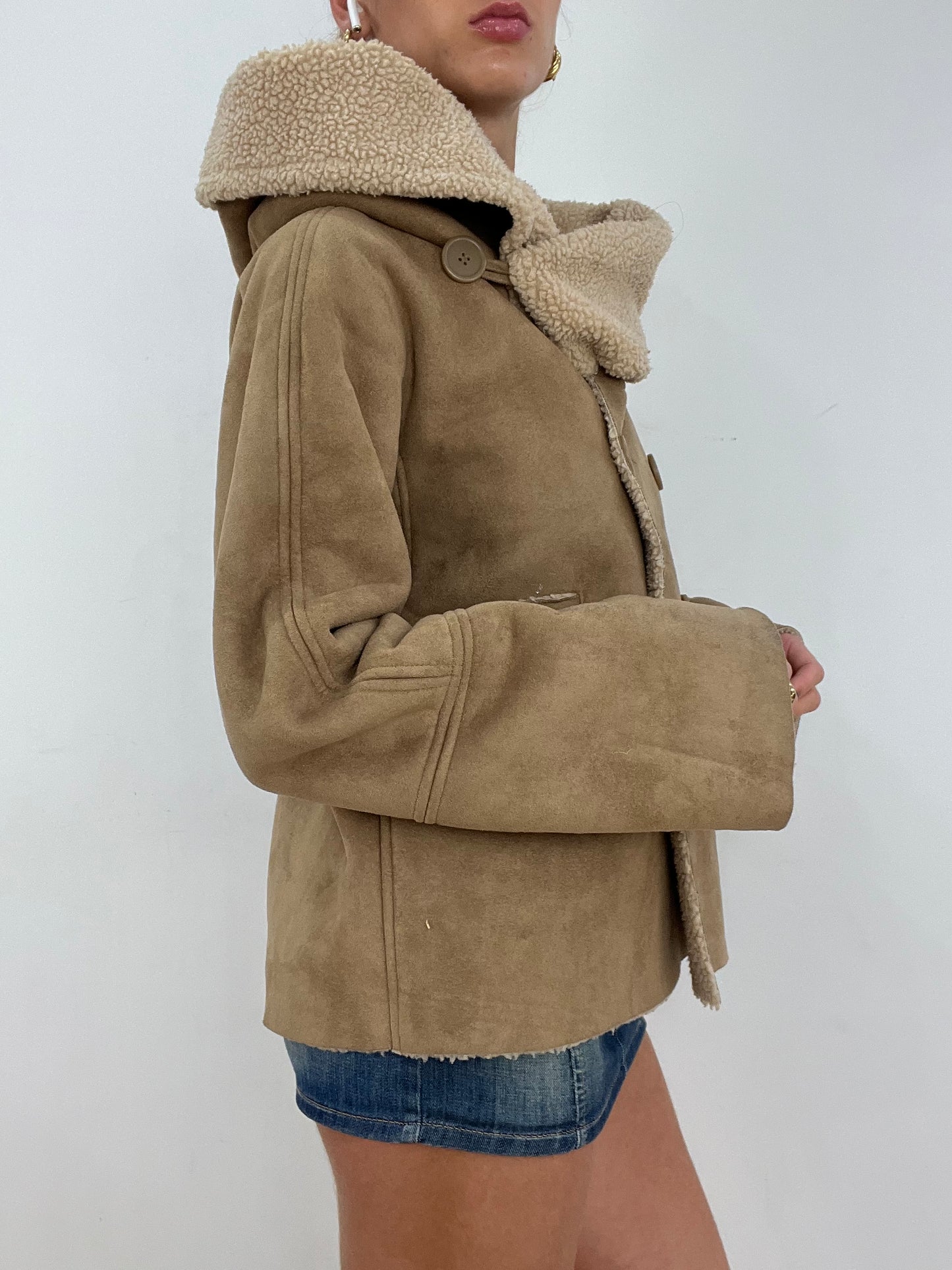 WINTER ESSENTIALS | small kookai afghan style jacket