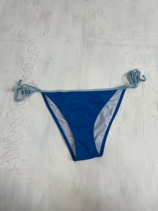 GIRLBAND DROP | small two tone blue bikini bottoms