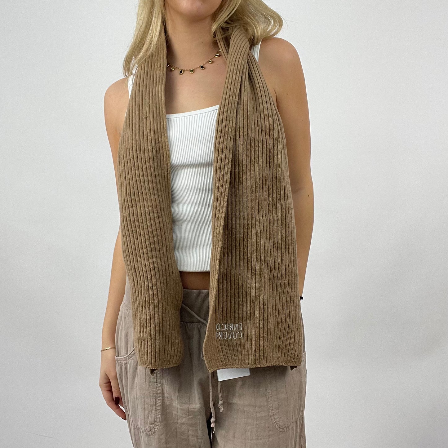 12 DAYS OF XMAS DROP | brown / camel knit ribbed scarf