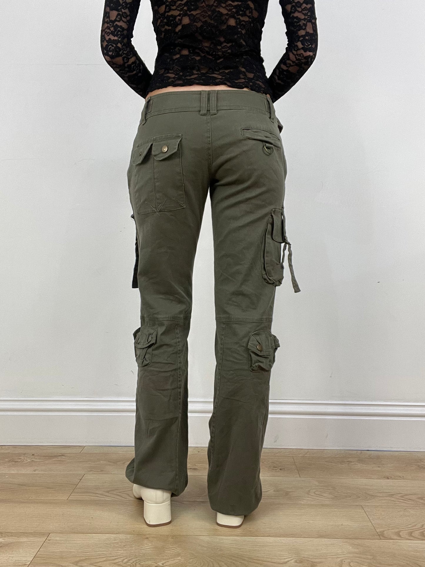 BONFIRE NIGHT | small khaki cargo trousers