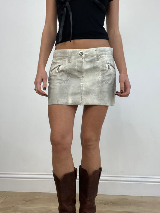 vintage drop 1 | small white leather replay skirt