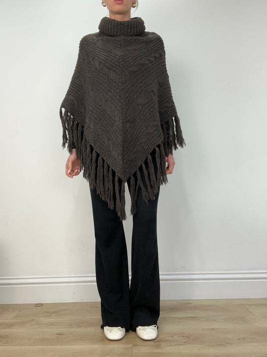 BEST PICKS | one size grey cable knit knitted poncho