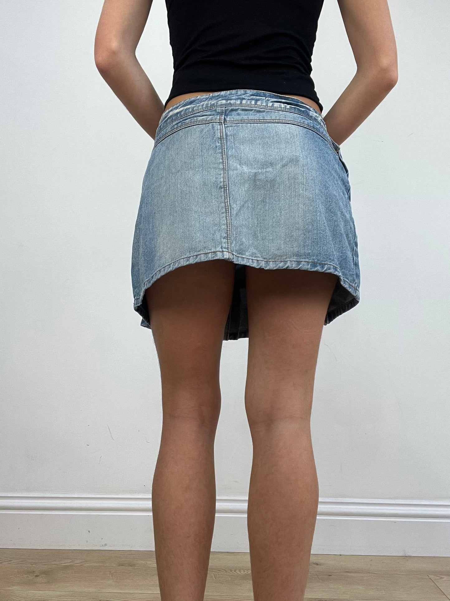 vintage edit one | large light wash denim pleated skirt