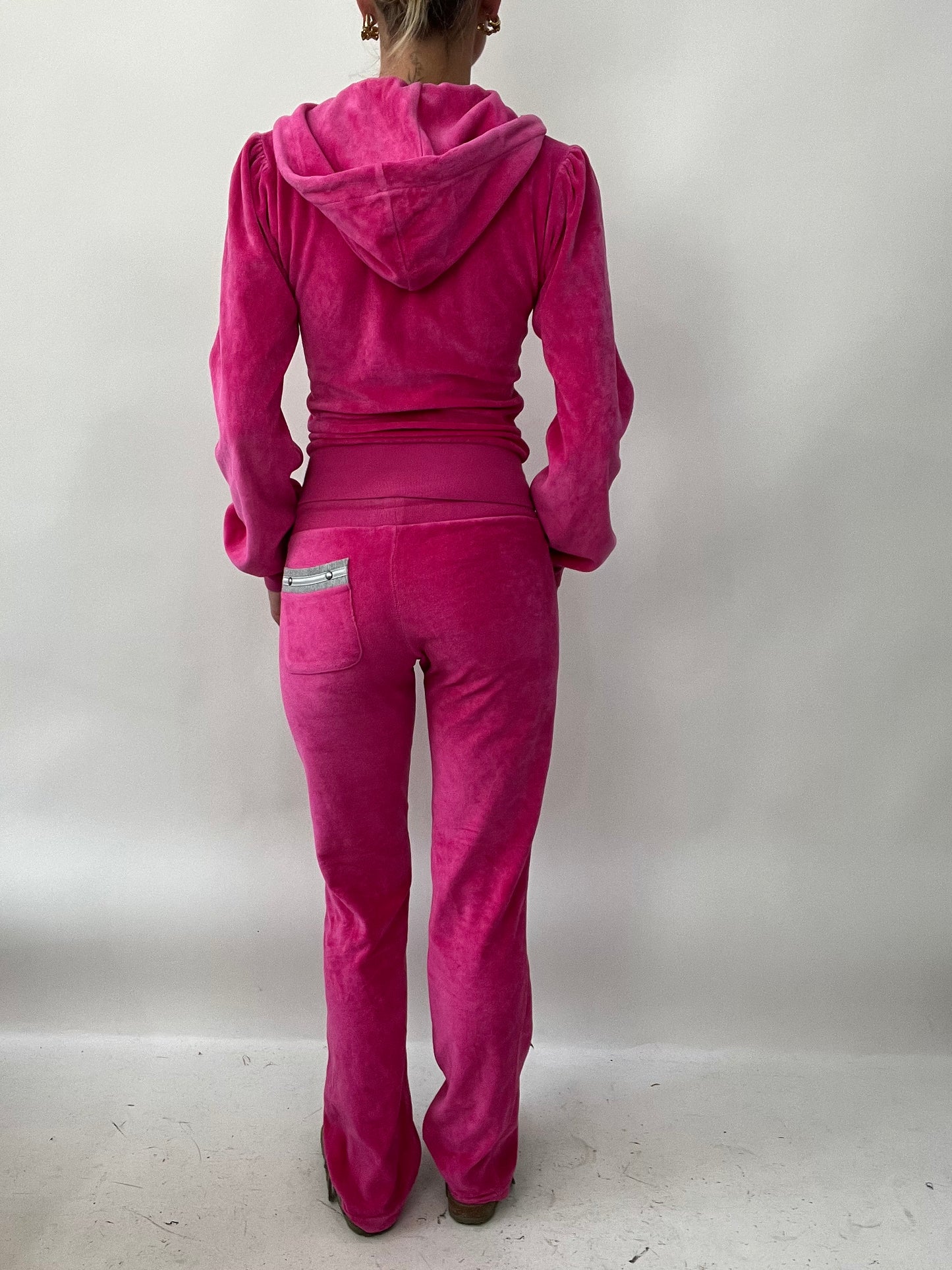 BRAT GIRL SUMMER DROP | small pink juicy couture velour tracksuit set