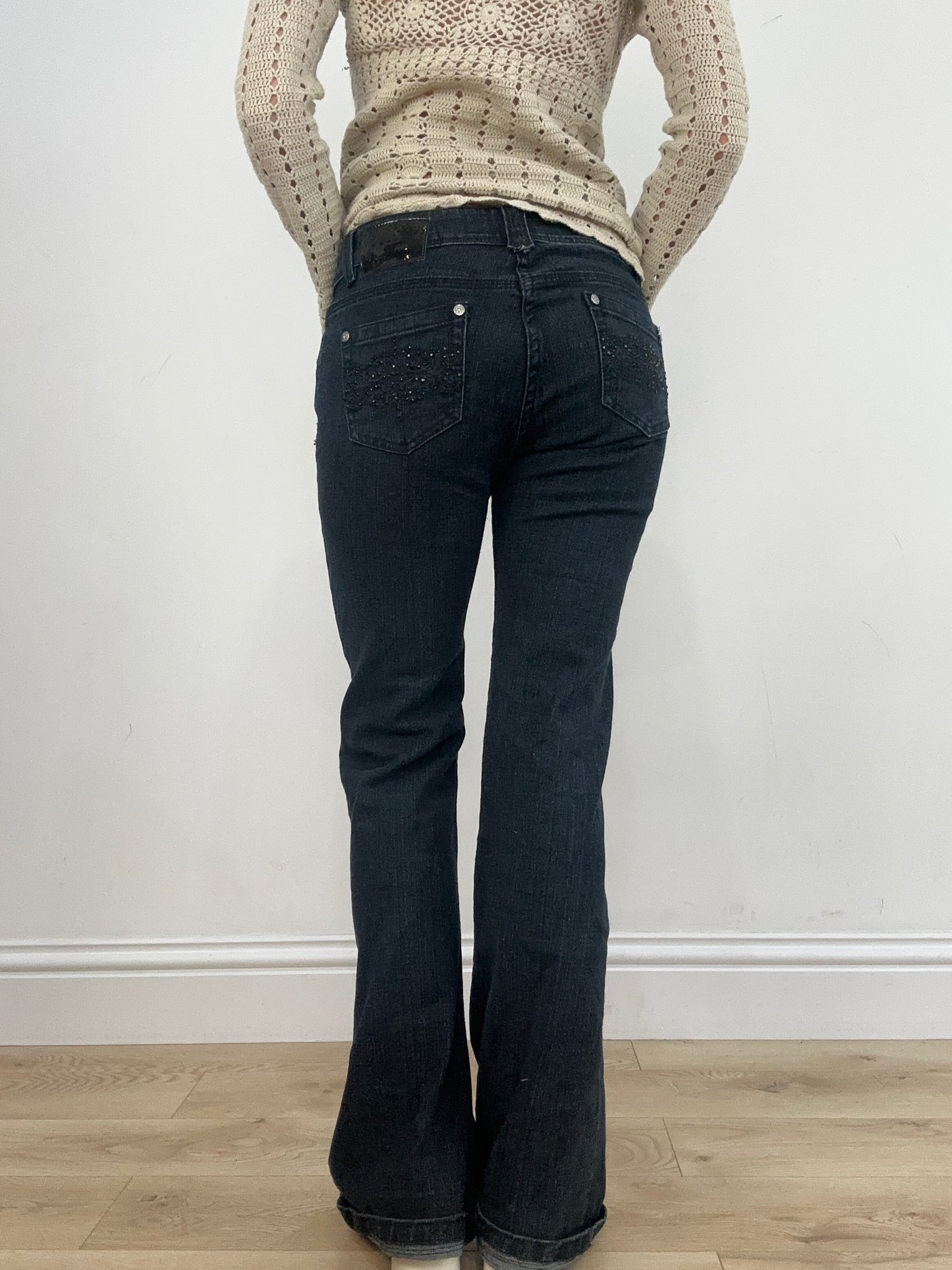 vintage edit six | medium blue dark wash jane norman jeans