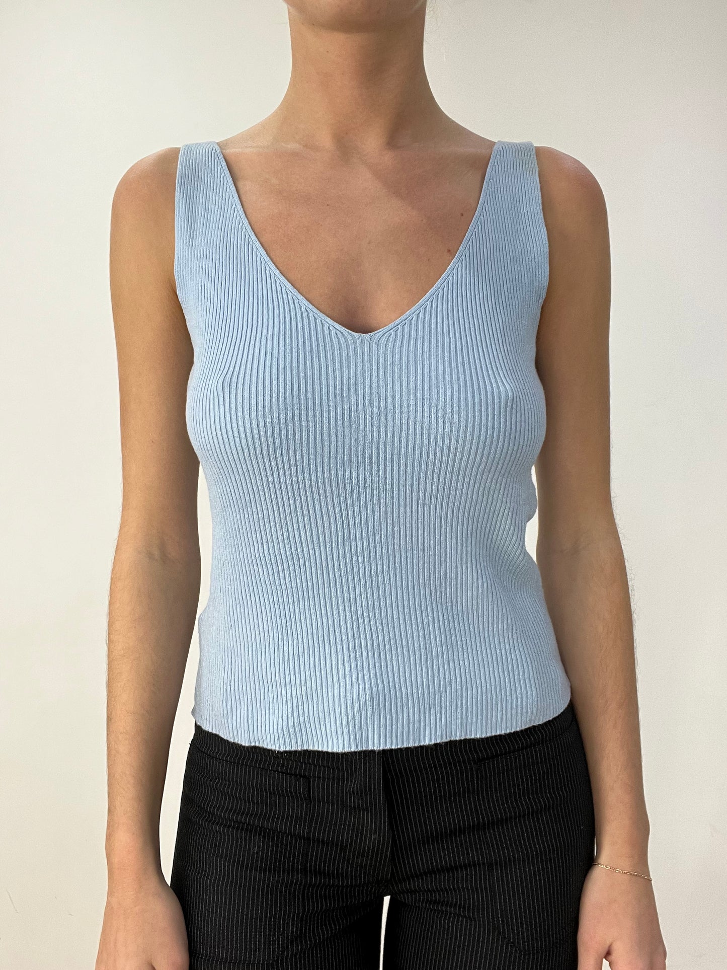 BEST PICKS | small baby blue ribbed cami