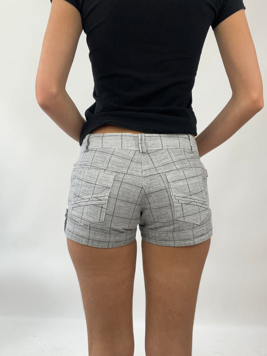 EUROS DROP | small grey checkered mini shorts