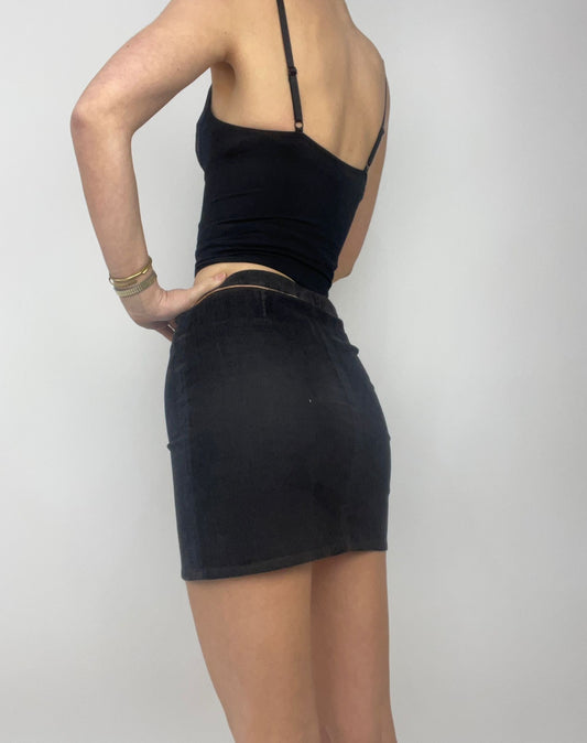 💚 QUIET LUXURY DROP | small black corduroy mini skirt with patterned lining