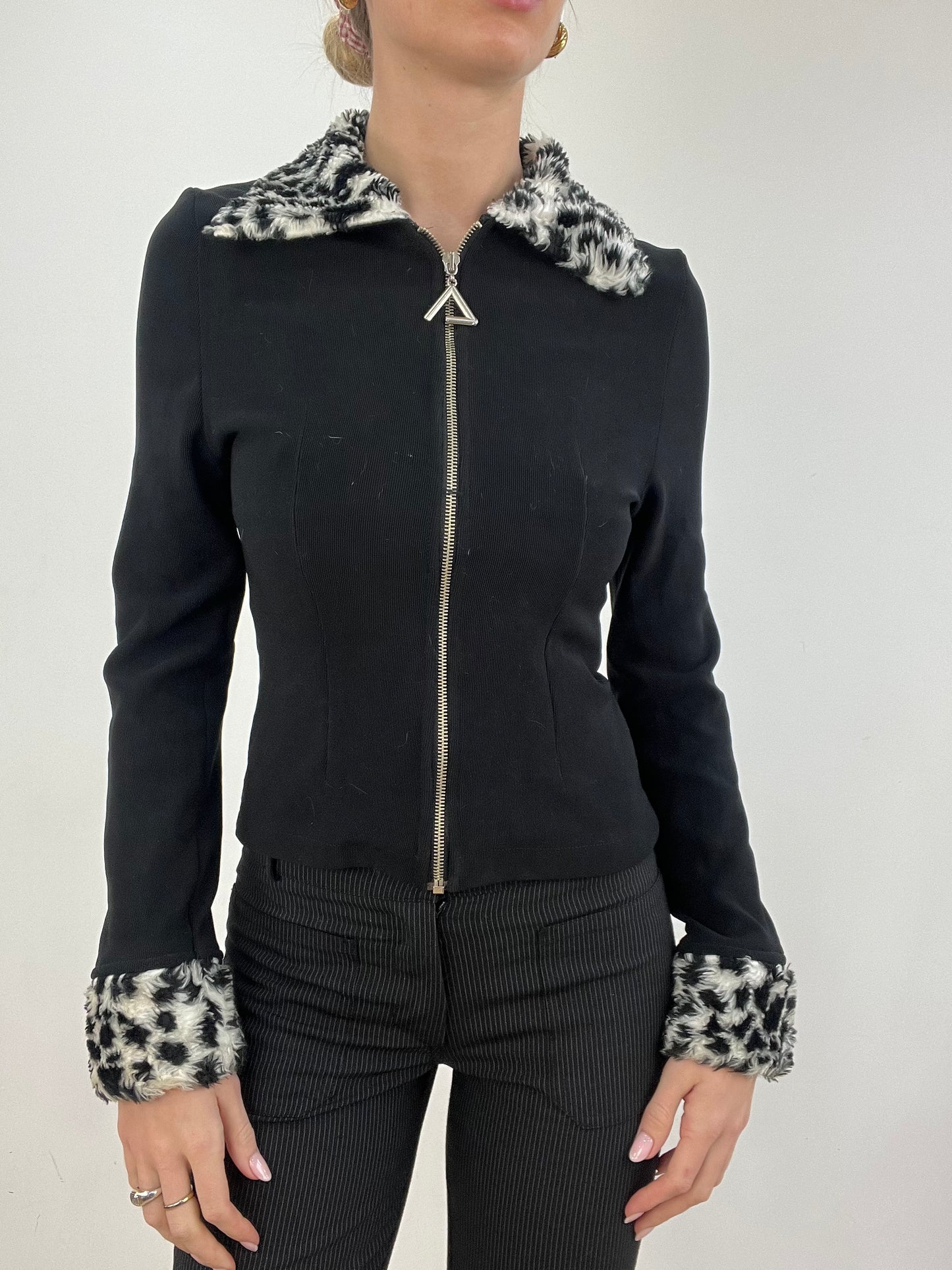 vintage edit six | small black dolce & gabbana style zip up jumper