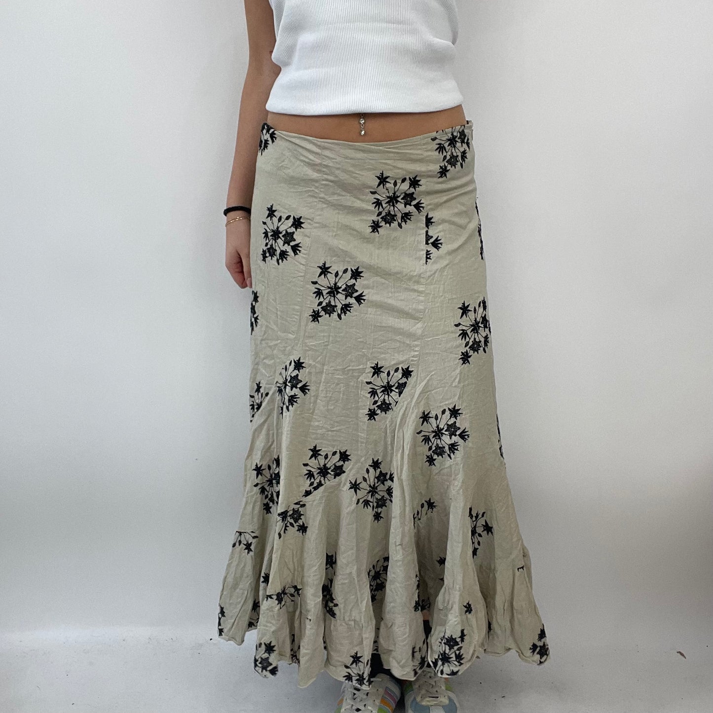 ETHEREAL GIRL DROP | small beige and black patterned maxi skirt