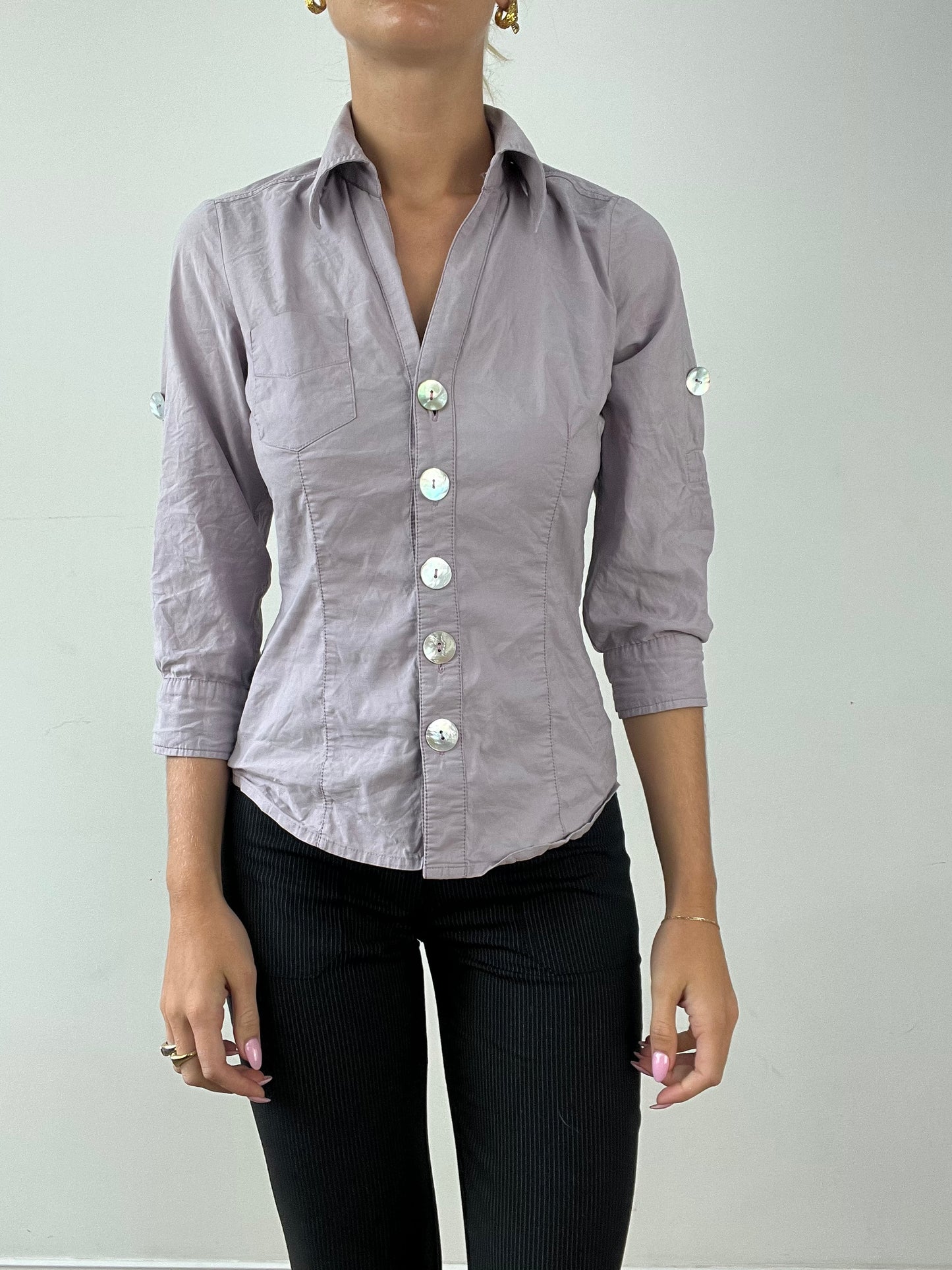 OFFICE GIRLIE | medium lilac shirt with 3/4 length sleeves