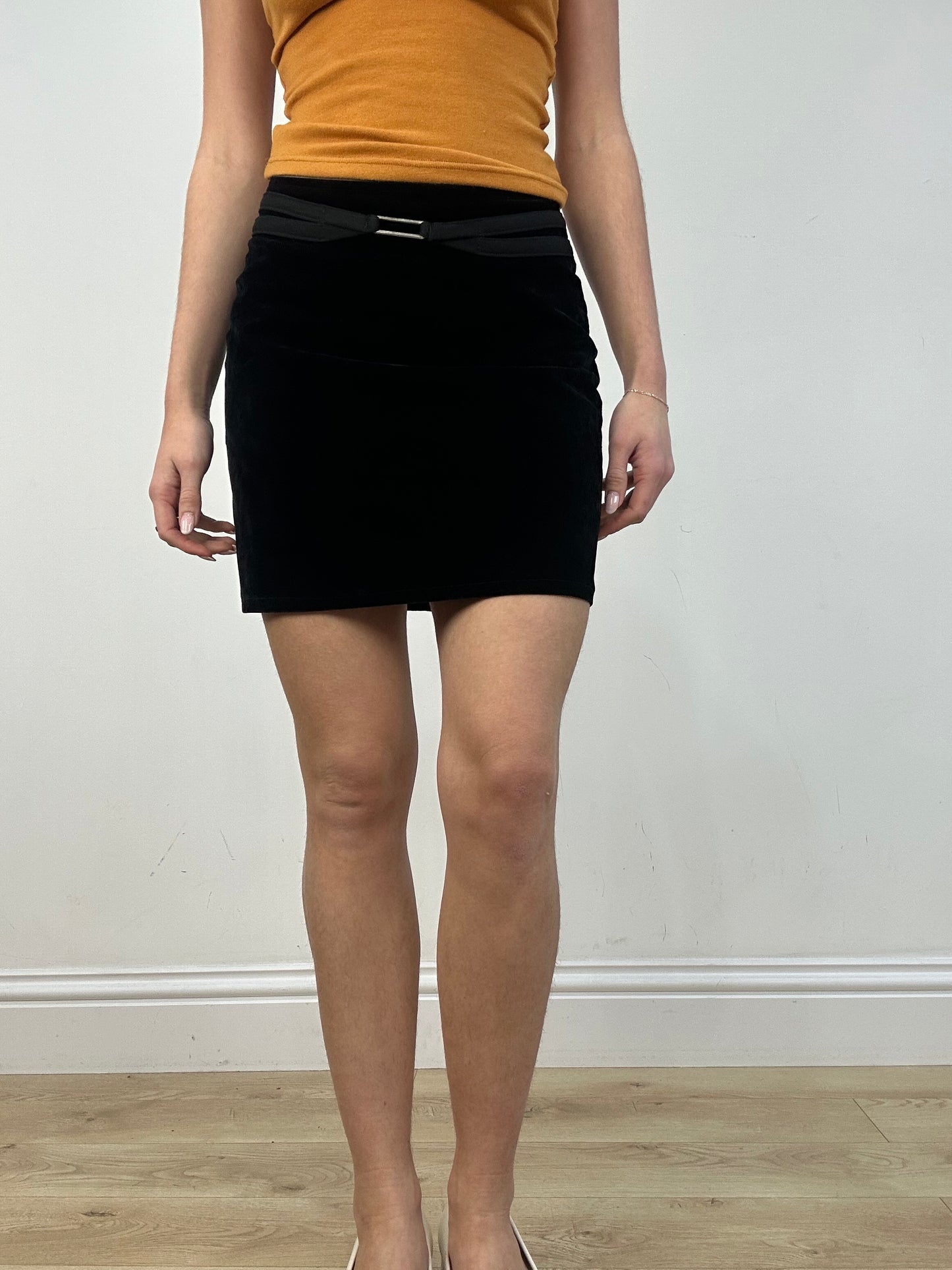 vintage edit: date night | extra small black velour mini skirt