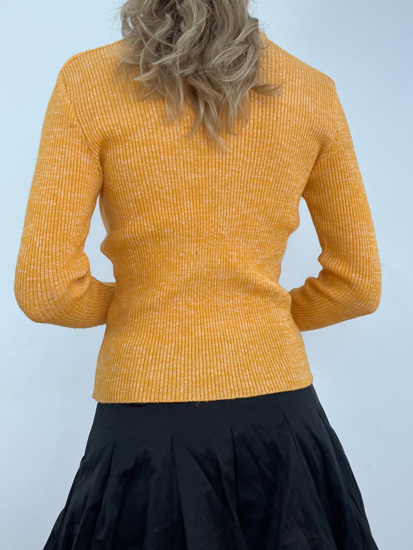 WINTER ESSENTIALS | small orange ribbed roll neck jumper