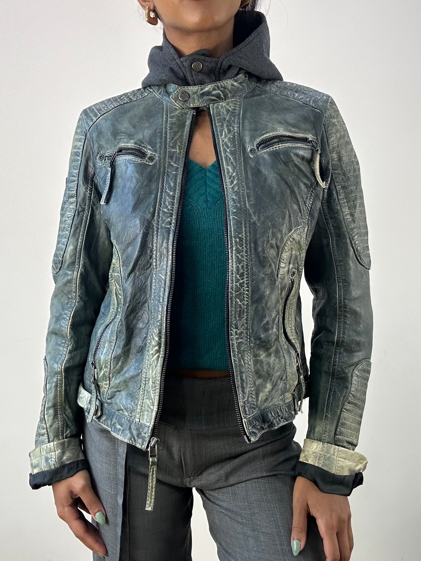 vintage edit: office siren | extra small green faux leather jacket