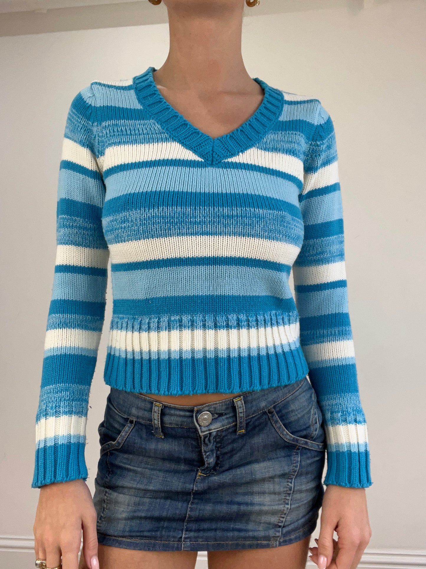 vintage edit four | small white and blue striped jumper