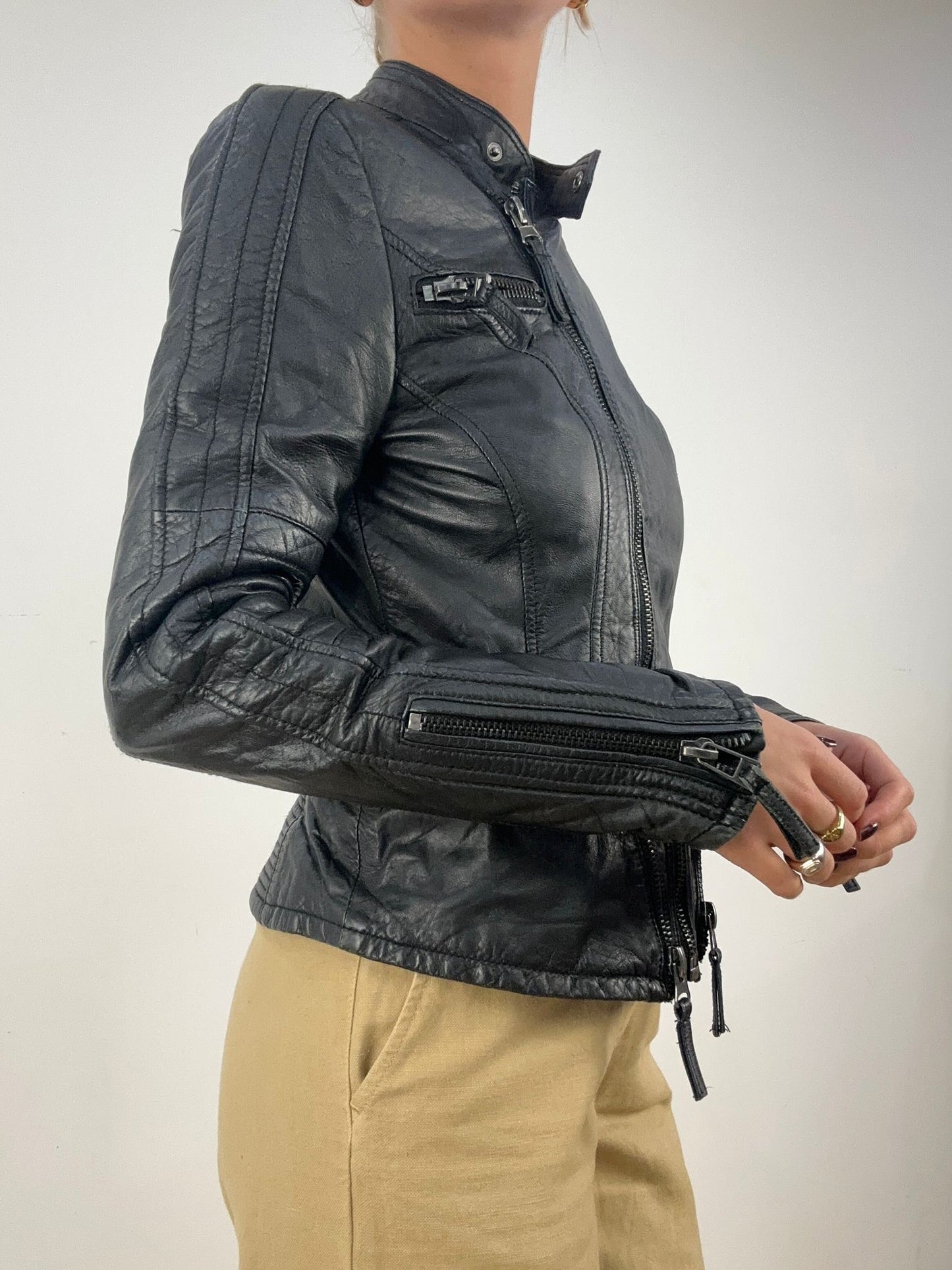 BONFIRE NIGHT | medium old label zara leather jacket