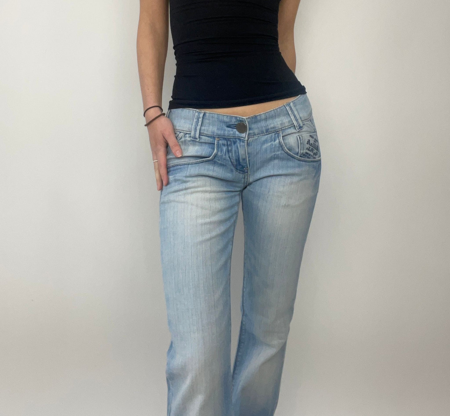 JEANS AND A NICE TOP DROP | xs light blue killah jeans