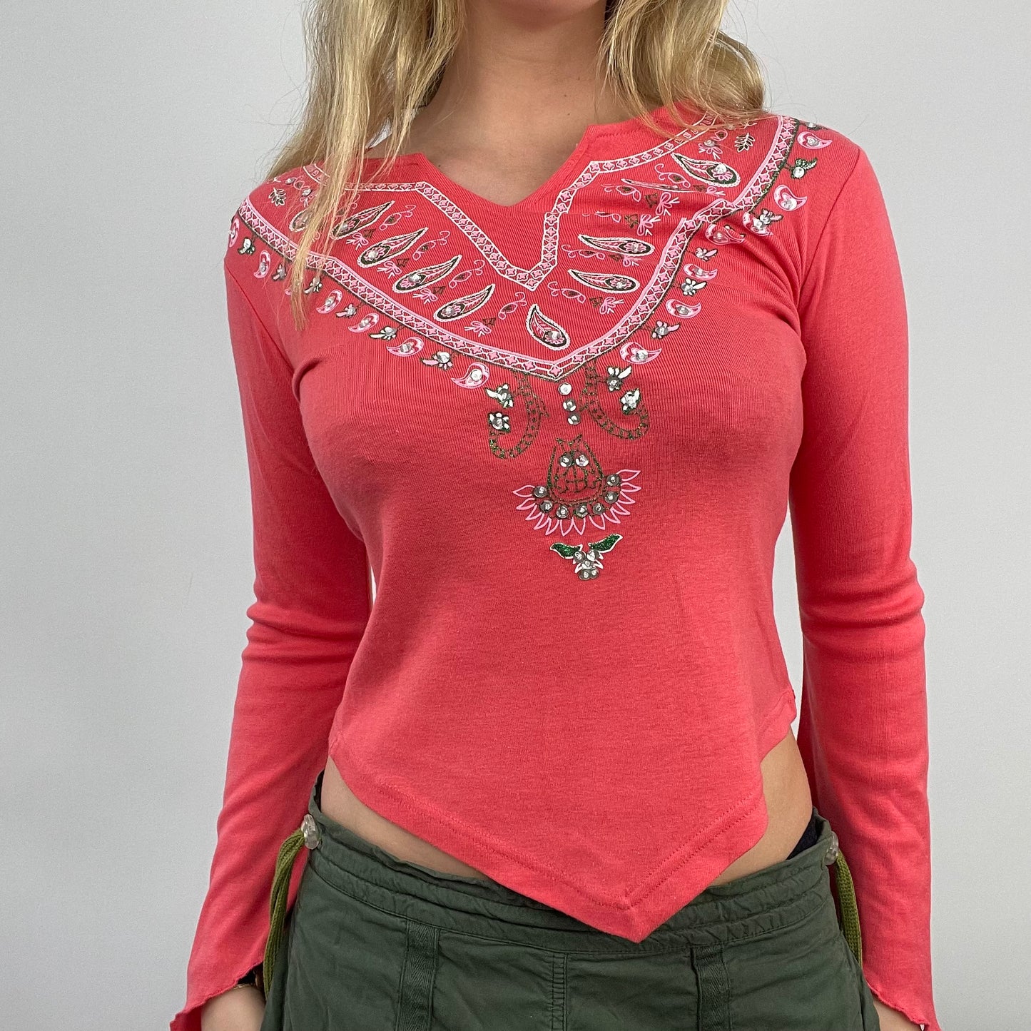 💻HIPPY CHIC DROP | small coral long sleeve top with paisley front