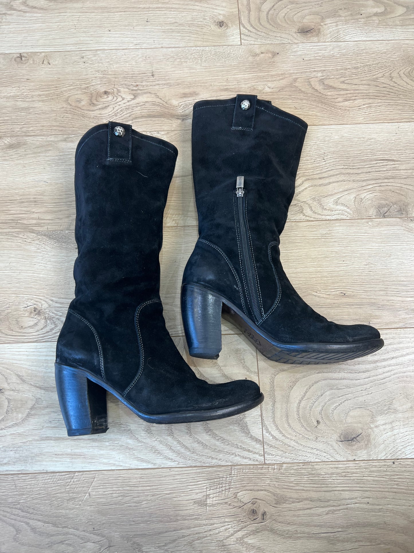 ⭐️vintage edit thirteen | uk 4 black suede cowboy boots