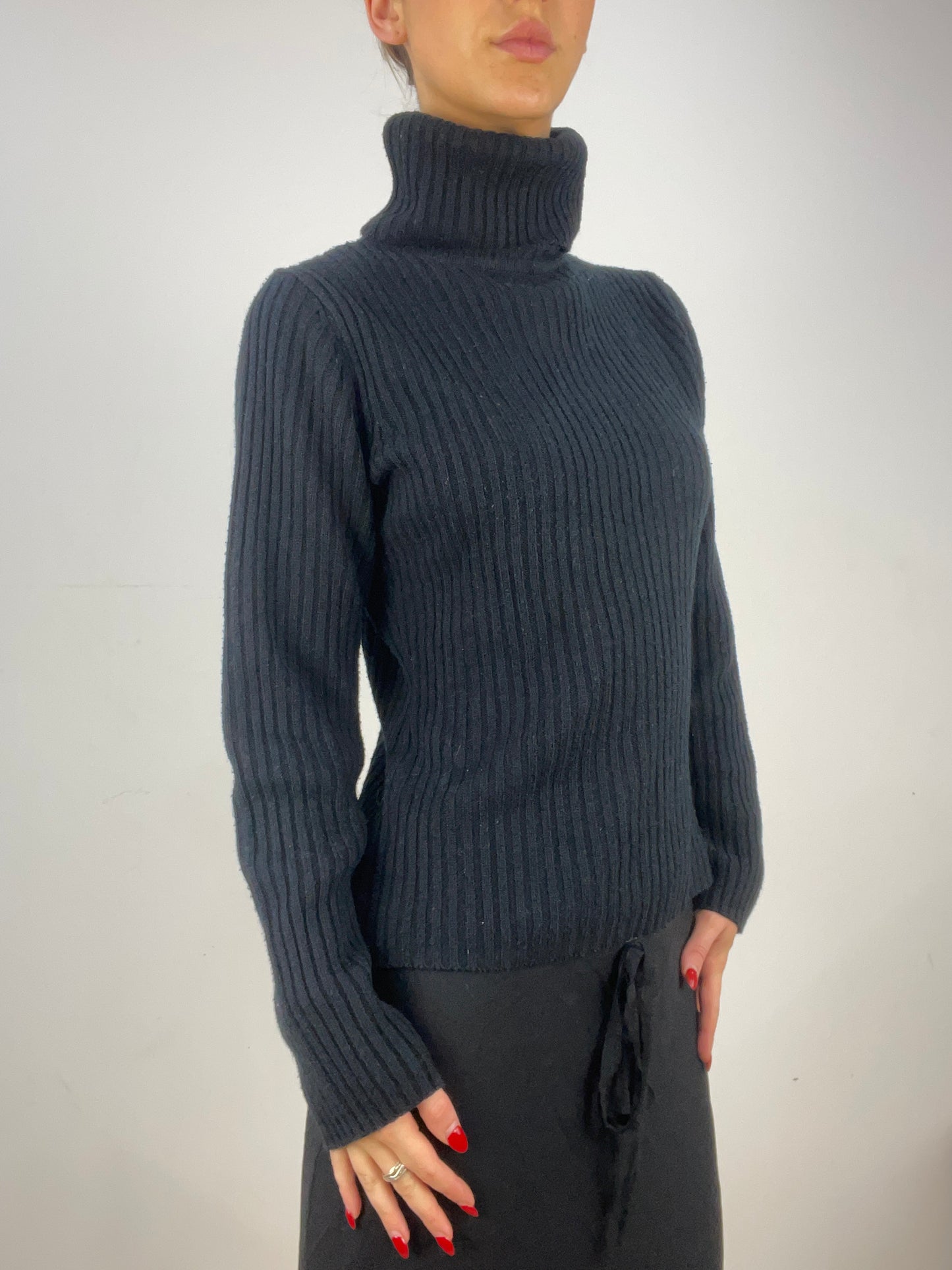 BEST PICKS | extra small black turtle neck jumper