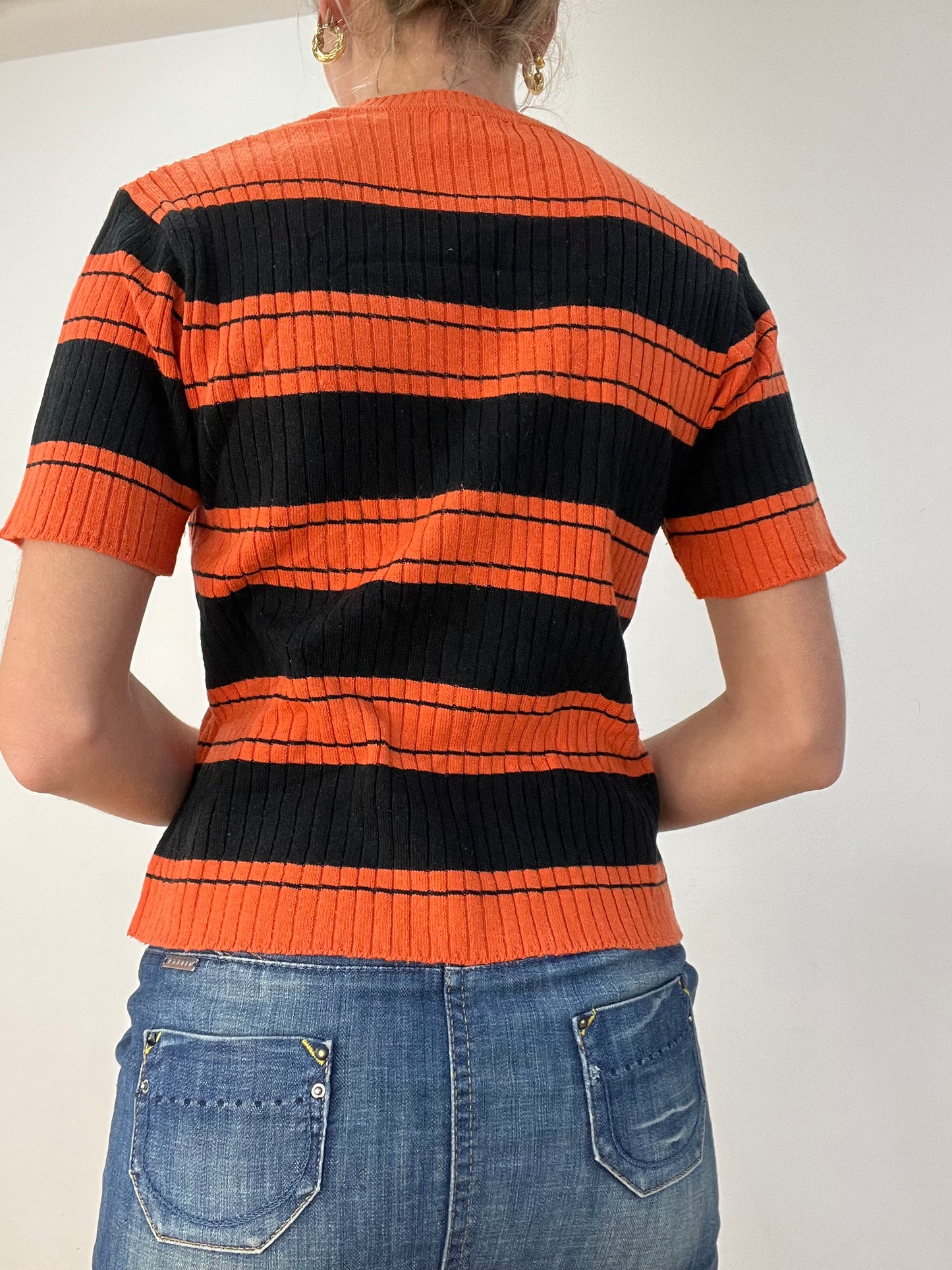 BEST PICKS | medium orange and black striped cardigan