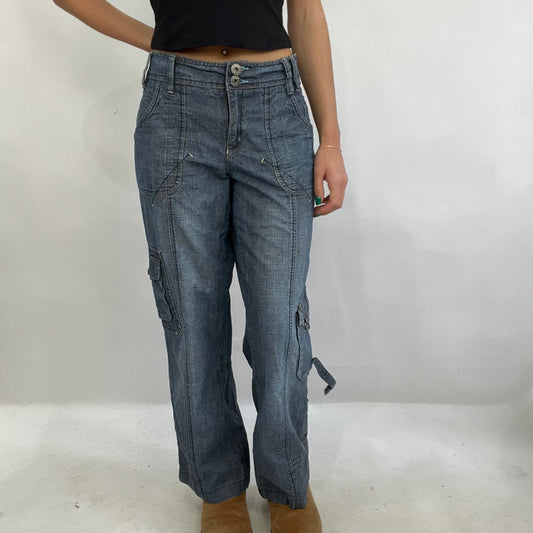 CARRIE BRADSHAW DROP | large mid wash denim cargo trousers