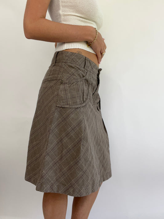 💻 MADELINE ARGY DROP | medium beige checkered midi skirt