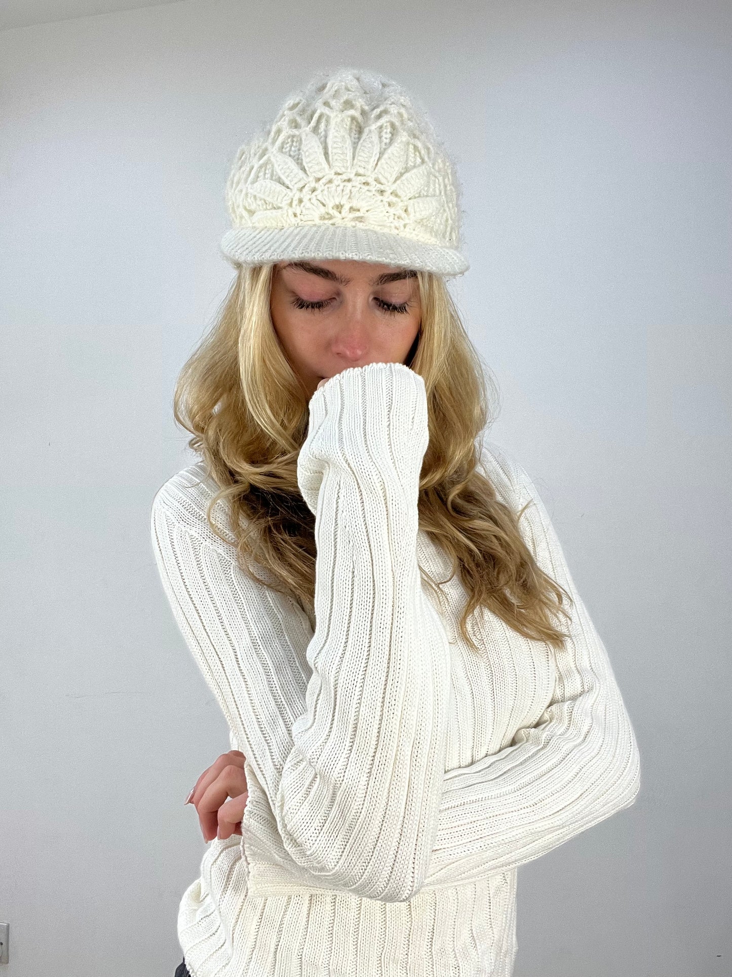 countryside | white knitted beanie cap