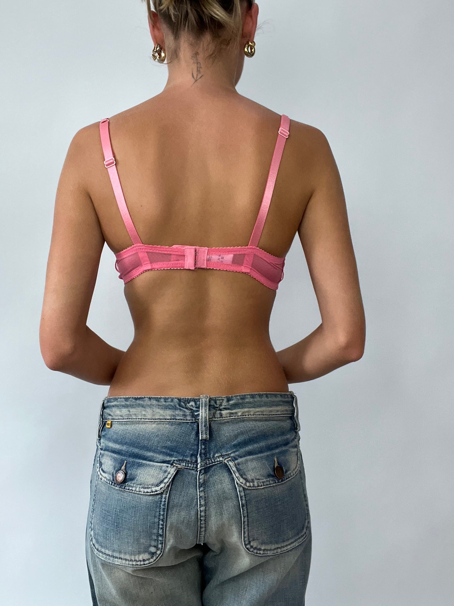 FRUITY DROP | medium pink lace bra